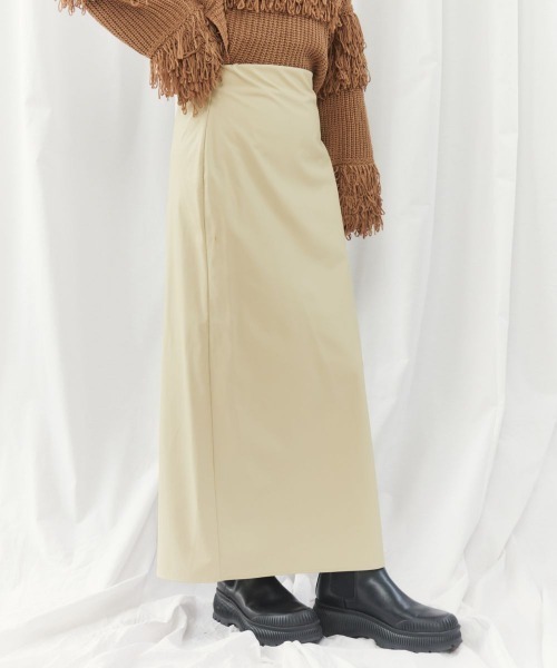 CIEL'AIR(シエルエアー)の「【ウォッシャブル加工】FAUX LEATHER SKIRT(フェイクレザースカート)(スカート・レディース・ブラック/イエロー・FREE)」の3枚目の写真