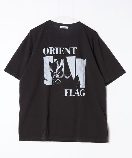 AUTHEN(オーセン)の「【AUTHEN】オーセン/ SS オリエンタル バンド Tシャツ "FLAG"(Tシャツ/カットソー・メンズ・チャコールグレー・SMALL/MEDIUM/LARGE/X-SMALL)」の1枚目の写真