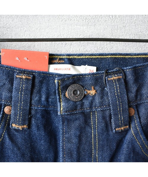 Levi's RED(リーバイスレッド)の「【IW4】【LEVI'S RED/リーバイス レッド】HIGH LOOSE CUFFED DENIM PANTS A2682-0001(デニムパンツ・レディース・ダークインディゴブルー・26inch)」の6枚目の写真