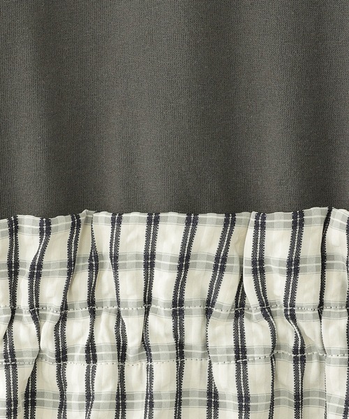ikka(イッカ)の「ドロスト使いスカートドッキングワンピース(120~160cm)(ワンピース・キッズ・オフホワイト/チャコール・120/130/140/150/160)」の10枚目の写真