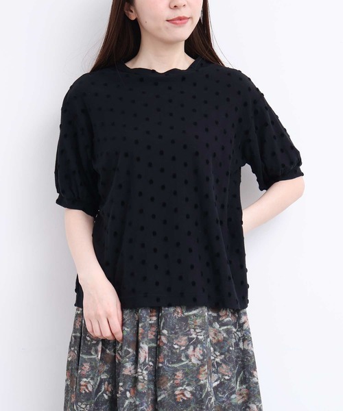l'atelier du savon(アトリエドサボン)の「ベロアドット半袖T(Tシャツ/カットソー・レディース・アイボリー/ブラック・FREE)」の3枚目の写真