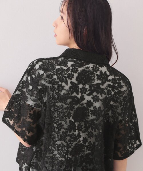 index（インデックス）の「フラワー刺繍シアーシャツ【洗濯機OK／イージーアイロン】（シャツ/ブラウス・レディース・ライトグレー/アイボリー/ブラック・00）」の12枚目の写真