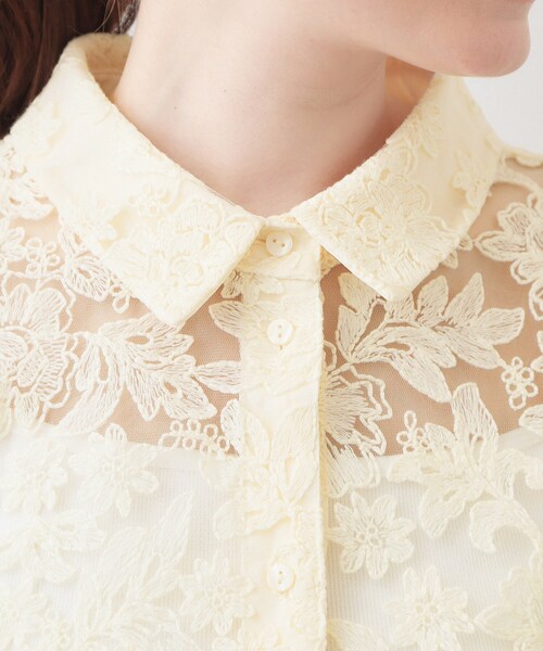 index（インデックス）の「フラワー刺繍シアーシャツ【洗濯機OK／イージーアイロン】（シャツ/ブラウス・レディース・ライトグレー/アイボリー/ブラック・00）」の19枚目の写真