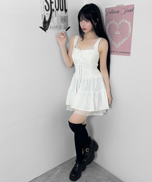 FOLLOWIN(フォロウィン)の「フロントリボンレースキャミミニワンピー(ワンピース・レディース・ブラック/ホワイト・FREE)」の12枚目の写真