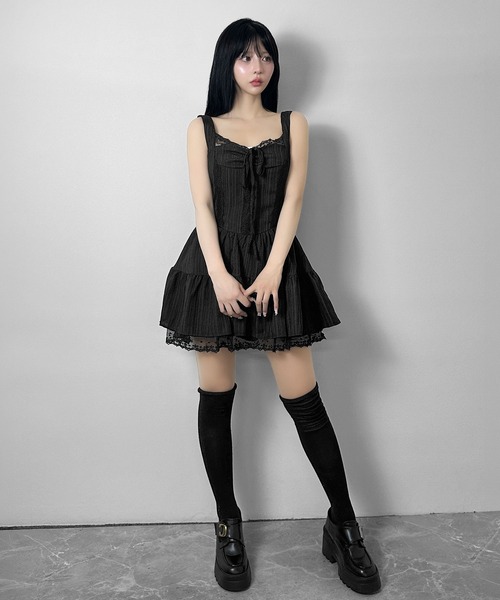 FOLLOWIN(フォロウィン)の「フロントリボンレースキャミミニワンピー(ワンピース・レディース・ブラック/ホワイト・FREE)」の16枚目の写真