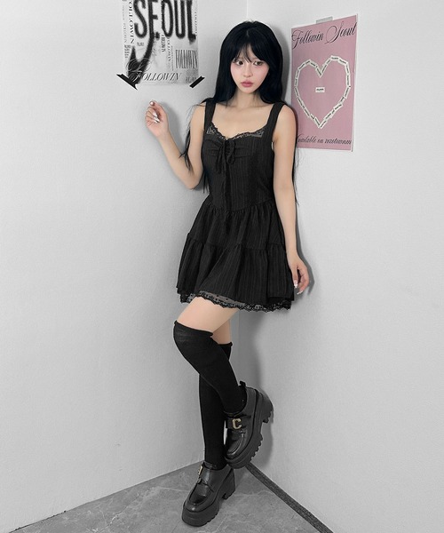 FOLLOWIN(フォロウィン)の「フロントリボンレースキャミミニワンピー(ワンピース・レディース・ブラック/ホワイト・FREE)」の18枚目の写真