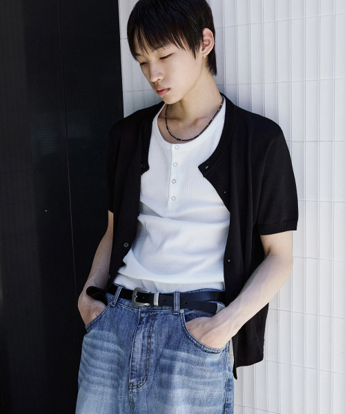 P.IN.O(ピインオ)の「クーリングラウンドセミクロップハーフニット - ブラック(Tシャツ/カットソー・メンズ・その他・MEDIUM/LARGE)」の3枚目の写真