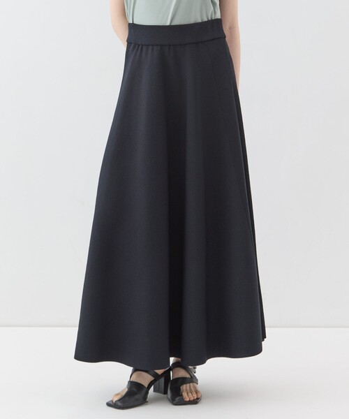 WRAPINKNOT(ラッピンノット)の「【WRAPINKNOTラッピンノット】《STUDIOUS別注》knit long flare skirt/ニットロングフレアスカート(スカート・レディース・ブラック/ホワイト・1/0)」の1枚目の写真