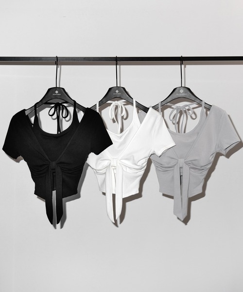 me+em select(ミームセレクト)の「【 2点セット 】フロントリボンレイヤードトップス + ホルターキャミ SET / front ribbon layered tops + halter camisole SET(アンサンブル・レディース・ブラック/グレー/ホワイト・FREE)」の4枚目の写真