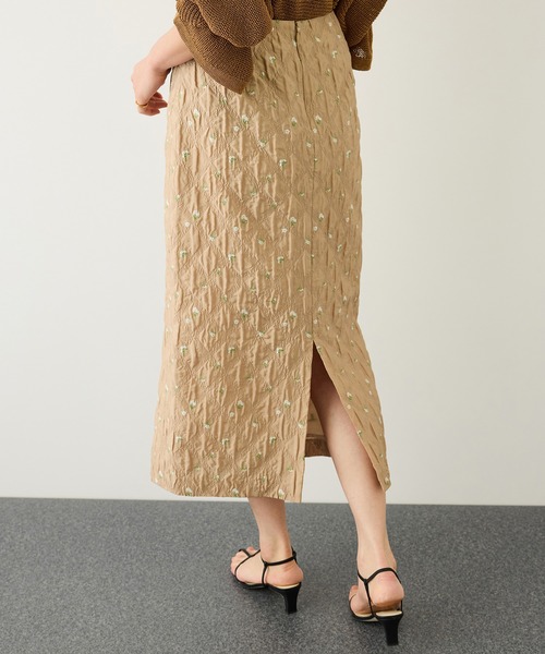 ROPE'(ロペ)の「ジャガードタイトスカート/セットアップ対応・イージーケア(スカート・レディース・ブラック/ベージュ・38/36)」の20枚目の写真