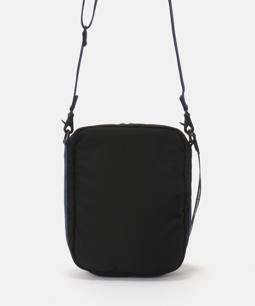PORTER(ポーター)の「PORTER x VAGUE WATCH CO. Watchman Shoulders Black(ショルダーバッグ・レディース・ブラック・FREE)」の5枚目の写真
