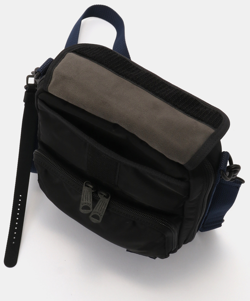 PORTER(ポーター)の「PORTER x VAGUE WATCH CO. Watchman Shoulders Black(ショルダーバッグ・レディース・ブラック・FREE)」の9枚目の写真