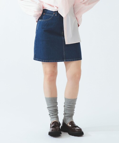 Ray BEAMS（レイビームス）の「Lee / STANDARD WARDROBE デニム ミニスカート（デニムスカート・レディース・ブルー系その他/ブラック・X-SMALL/SMALL）」の10枚目の写真