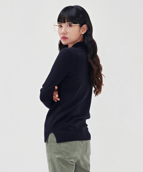 CHASECULT（チェイスカルト）の「レディース ハーフタートルセーター-BGZG5204E04（ニット/セーター・レディース・ネイビー・85/90）」の2枚目の写真