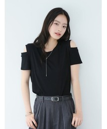 オープンショルダーサマーTシャツ