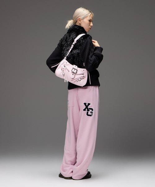 X-girl(エックスガール)の「ZIP AND BELT FAUX LEATHER BAG(ショルダーバッグ・レディース・ブラック/ブラウン/ピンク・ONE SIZE)」の19枚目の写真