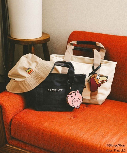 BAYFLOW(ベイフロー)の「TOY STORY(トイ・ストーリー)/フェイスポーチチャーム(ポーチ・レディース・グリーン/ピンク/ライトグリーン/ブラウン・0)」の6枚目の写真