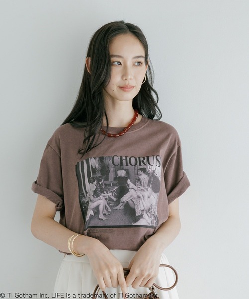 Andemiu(アンデミュウ)の「【LIFE PICTURE COLLECTION】CHORUS Photo T-Shirt/1042426(Tシャツ/カットソー・レディース・ブラウン・FREE)」の4枚目の写真