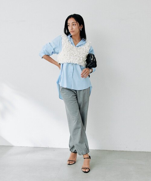 RIVE DROITE(リヴドロワ)の「【UVカット】カットバルーンパンツ(オフィスカジュアル/秋服)(その他パンツ・レディース・グレー/ブラック・38/36)」の12枚目の写真