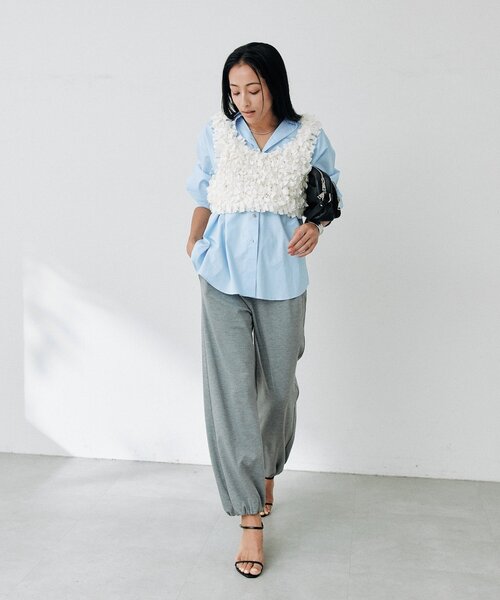 RIVE DROITE(リヴドロワ)の「【UVカット】カットバルーンパンツ(オフィスカジュアル/秋服)(その他パンツ・レディース・グレー/ブラック・38/36)」の11枚目の写真