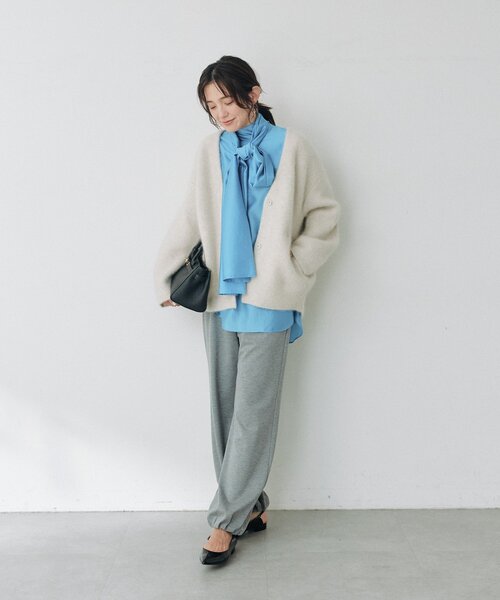 RIVE DROITE(リヴドロワ)の「【UVカット】カットバルーンパンツ(オフィスカジュアル/秋服)(その他パンツ・レディース・グレー/ブラック・38/36)」の5枚目の写真