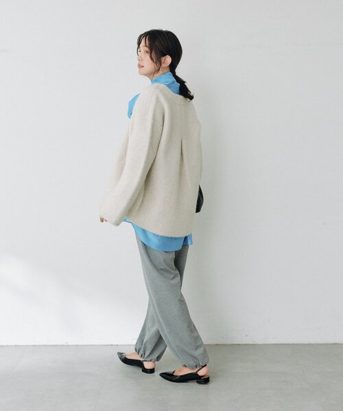 RIVE DROITE(リヴドロワ)の「【UVカット】カットバルーンパンツ(オフィスカジュアル/秋服)(その他パンツ・レディース・グレー/ブラック・38/36)」の4枚目の写真