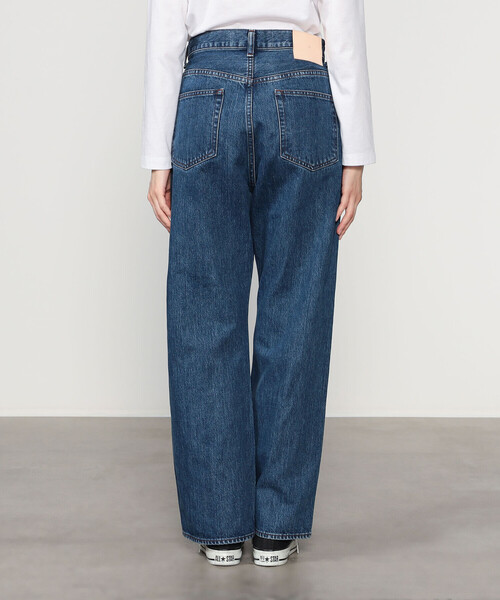 THE SHINZONE(ザ シンゾーン)の「THE SHINZONE | 〈別注〉HIGH WAIST DENIM WOMEN(デニムパンツ・レディース・ブルー/インディゴブルー・36/34/32)」の16枚目の写真