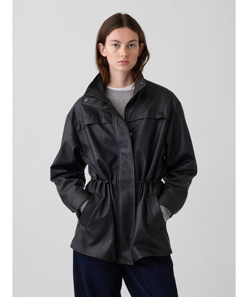 GAP(ギャップ)の「シンチ ヴィーガンレザージャケット(ライダースジャケット・レディース・ブラック・S/XS/XXS/L/M)」の1枚目の写真