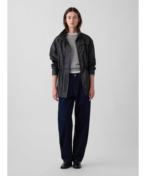 GAP(ギャップ)の「シンチ ヴィーガンレザージャケット(ライダースジャケット・レディース・ブラック・S/XS/XXS/L/M)」の2枚目の写真