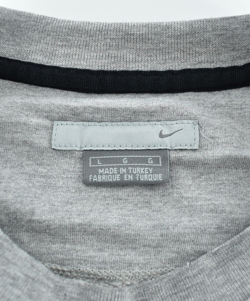 NIKE(ナイキ)の「【USED】Y2K NIKE swooshロゴ スウェット(スウェット・メンズ・グレー・LARGE)」の4枚目の写真