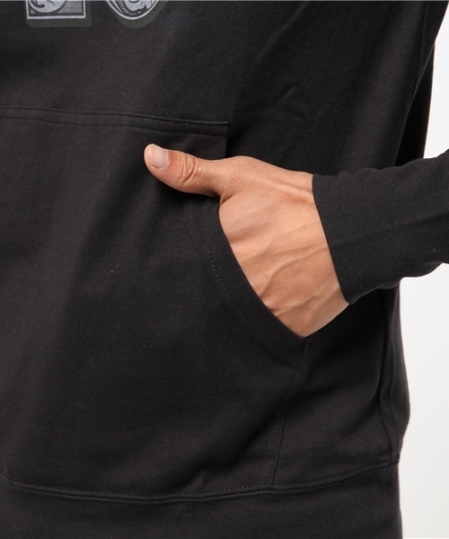 NANO universe(ナノユニバース)の「F/ドライプルオーバーフーディー(パーカー・メンズ・ホワイト/ネイビー/ブラック・SMALL/LARGE/X-LARGE/MEDIUM)」の8枚目の写真