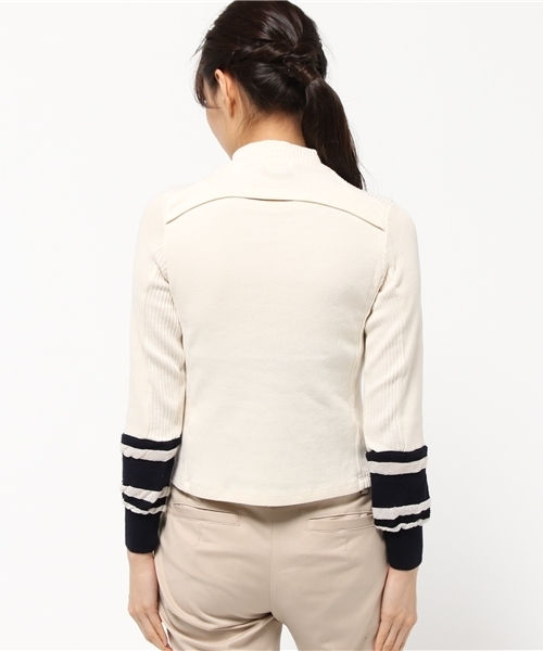 RNA(アールエヌエー)の「M0576 ラインボーダーフライスプルオーバー(ニット/セーター・レディース・キナリ/ダークブルー/ブラック・MEDIUM)」の9枚目の写真