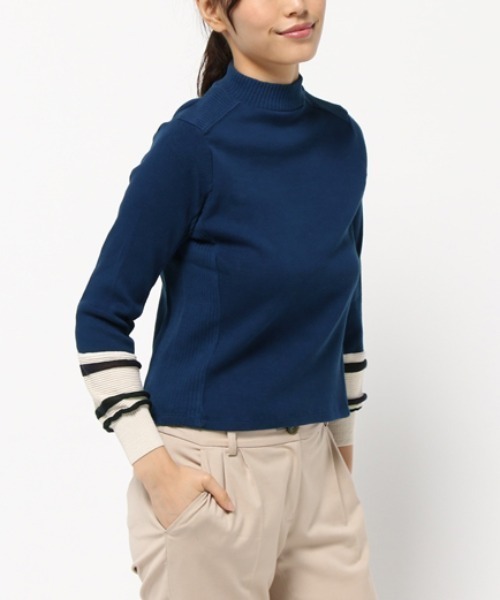 RNA(アールエヌエー)の「M0576 ラインボーダーフライスプルオーバー(ニット/セーター・レディース・キナリ/ダークブルー/ブラック・MEDIUM)」の14枚目の写真