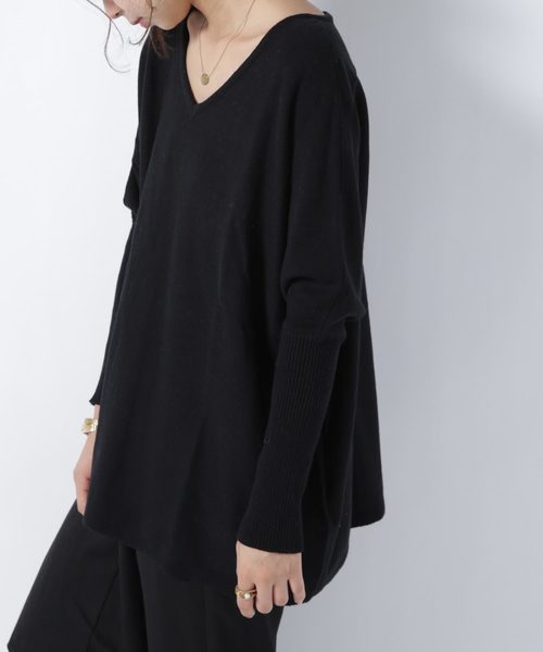 antiqua(アンティカ)の「Vネックドルマンコットンニット(ニット/セーター・レディース・ライトグレー/ベージュ/ネイビー/ローズ/ブラック・M)」の13枚目の写真