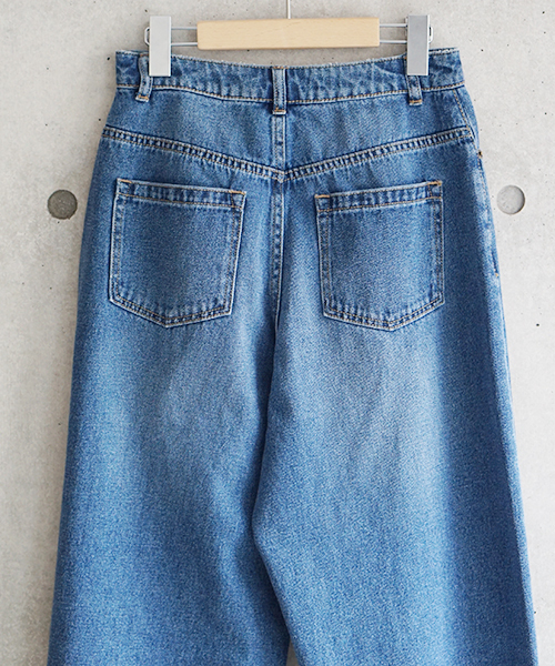 laboratory work（ラボラトリーワーク）の「ヴィンテージ風デニムワイドパンツ（デニムパンツ・レディース・ライトブルー/ブルー・SMALL/MEDIUM）」の16枚目の写真