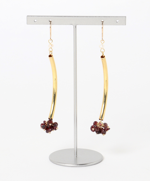 TONE SELECT GOODS(トーンセレクトグッズ)の「【nocca】【14kgf】bouquet pierce(ピアス(両耳用)・レディース・ホワイト/ベージュ/ブルー/その他・FREE)」の1枚目の写真