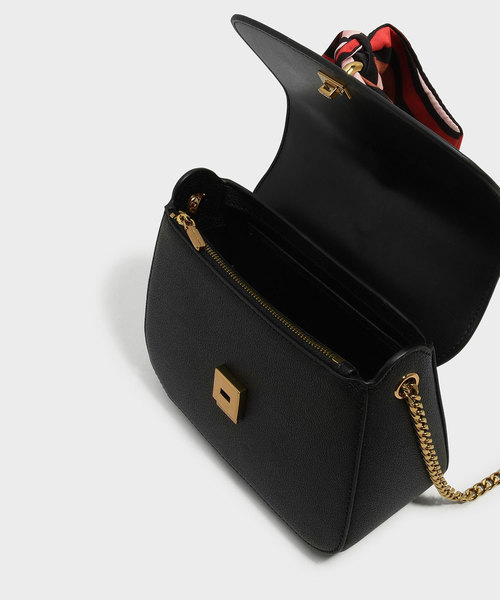 CHARLES & KEITH(チャールズ & キース)の「スカーフバックルハンドバッグ / SCARF BUCKLE HANDBAG(ハンドバッグ・レディース・ブラック/ライトブラウン・M)」の8枚目の写真