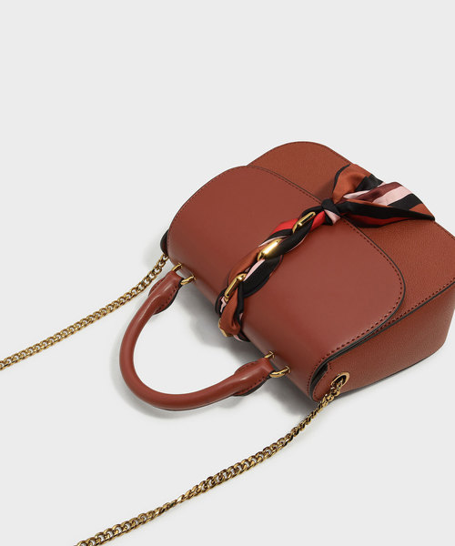 CHARLES & KEITH(チャールズ & キース)の「スカーフバックルハンドバッグ / SCARF BUCKLE HANDBAG(ハンドバッグ・レディース・ブラック/ライトブラウン・M)」の5枚目の写真