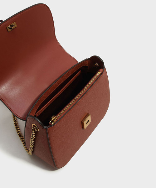 CHARLES & KEITH(チャールズ & キース)の「スカーフバックルハンドバッグ / SCARF BUCKLE HANDBAG(ハンドバッグ・レディース・ブラック/ライトブラウン・M)」の3枚目の写真