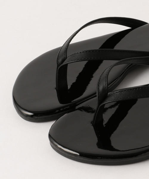 BEAUTY&YOUTH UNITED ARROWS(ビューティーアンドユースユナイテッドアローズ)の「BY フェイクレザー トングサンダル ◆(サンダル・レディース・ベージュ/ブラック/シルバー/ゴールド・38/37/35/36)」の8枚目の写真