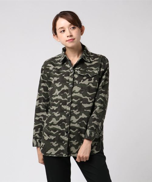 VENCEEXCHANGE(ヴァンスエクスチェンジ)の「バックパッチオーバーシャツ(シャツ/ブラウス・レディース・ダークオリーブ/ブルー/ライトカーキ・M)」の12枚目の写真