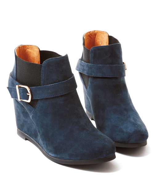 BEAUTY&YOUTH UNITED ARROWS（ビューティーアンドユースユナイテッドアローズ）の「BYSF ∵サイドゴアベルトウェッジショートブーツ （bl） ◆（ブーティ・レディース・オリーブ/グレー/ブラック/ネイビー・37/38/35/36）」の4枚目の写真