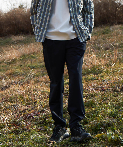 MAISON SPECIAL（メゾンスペシャル）の「“9機能” ファンクションテックワイドテーパードパンツ 【MAISON SPECIAL/メゾンスペシャル】（チノパンツ・メンズ・ベージュ/ダークネイビー・44/46/48）」の12枚目の写真