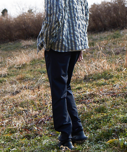 MAISON SPECIAL（メゾンスペシャル）の「“9機能” ファンクションテックワイドテーパードパンツ 【MAISON SPECIAL/メゾンスペシャル】（チノパンツ・メンズ・ベージュ/ダークネイビー・44/46/48）」の13枚目の写真