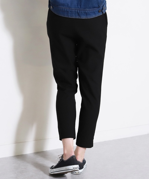 reca(レカ)の「ウエストゴム ゆるテーパードタックパンツ(その他パンツ・レディース・ブラック/ライトグレー/ライトベージュ/ネイビー/ピンクベージュ・M/L)」の10枚目の写真