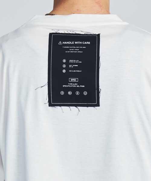 STUDIOUS(ステュディオス)の「【STUDIOUS】SIGNプリント半袖Tシャツ(Tシャツ/カットソー・メンズ・ホワイト/ブラック/グリーン・1/2)」の10枚目の写真