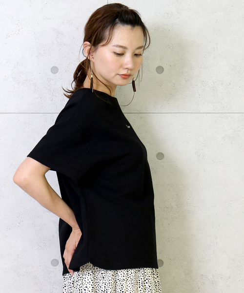 n'ee-ne（ネーネ）の「コットン鹿の子Tシャツ（Tシャツ/カットソー・レディース・オフホワイト/ブラック/ベージュ・M）」の11枚目の写真