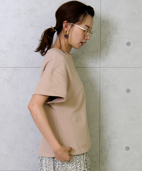 n'ee-ne（ネーネ）の「コットン鹿の子Tシャツ（Tシャツ/カットソー・レディース・オフホワイト/ブラック/ベージュ・M）」の9枚目の写真