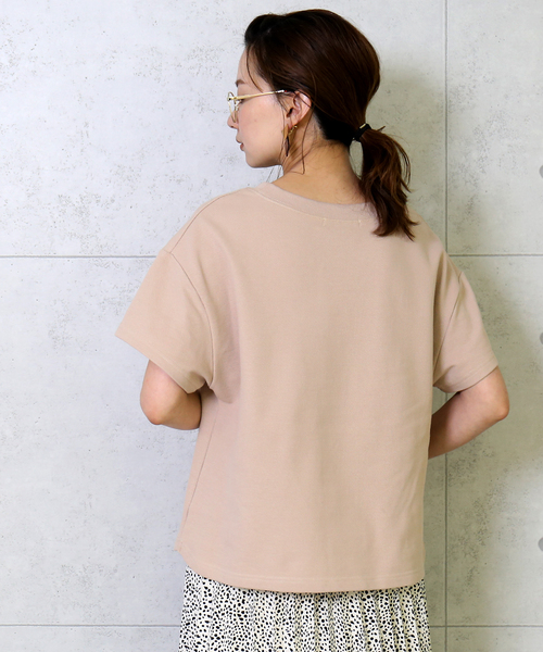 n'ee-ne（ネーネ）の「コットン鹿の子Tシャツ（Tシャツ/カットソー・レディース・オフホワイト/ブラック/ベージュ・M）」の5枚目の写真