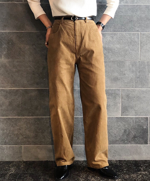 PAGEBOY（ページボーイ）の「コーデュロイストレートパンツ（その他パンツ・レディース・アイボリー/チャコールグレー/ベージュ/ライトブルー・SMALL/MEDIUM）」の3枚目の写真